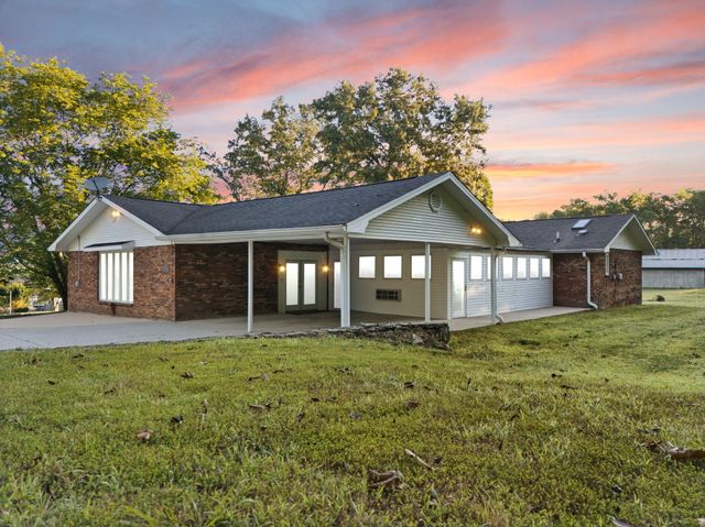 89 Big Windy Lane, Dunnville, KY 42528