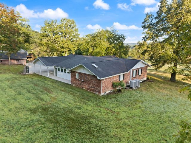 89 Big Windy Lane, Dunnville, KY 42528