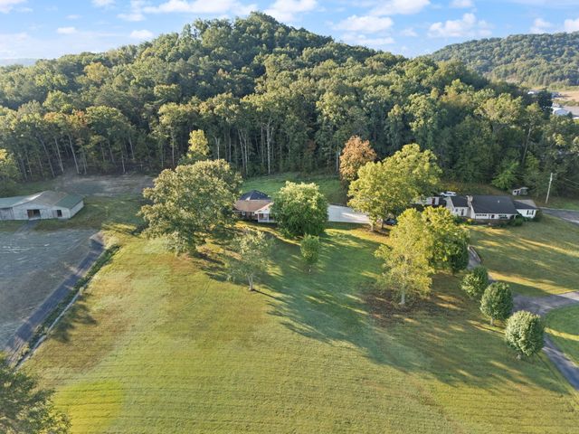 89 Big Windy Lane, Dunnville, KY 42528