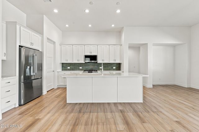 16666 W FAIRMOUNT Avenue, Goodyear, AZ 85395