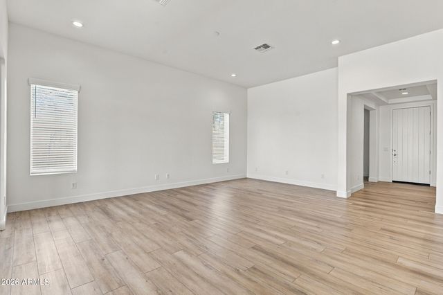 16666 W FAIRMOUNT Avenue, Goodyear, AZ 85395