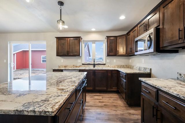 1909 Summit STREET, Manitowoc, WI 54220