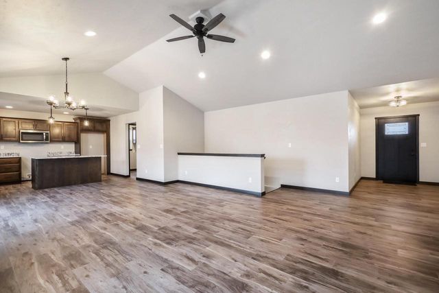 1909 Summit STREET, Manitowoc, WI 54220