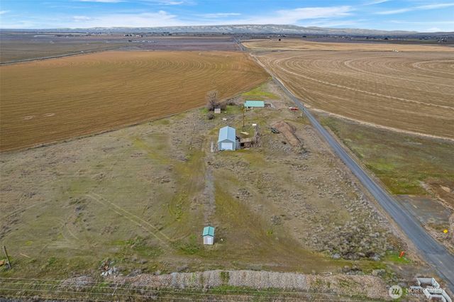 5099 E Road NW, Ephrata, WA 98823