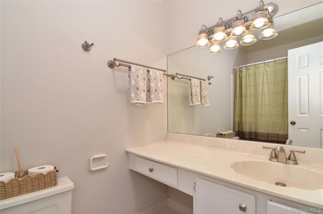 163 Carrollwood Drive, Tarrytown, NY 10591