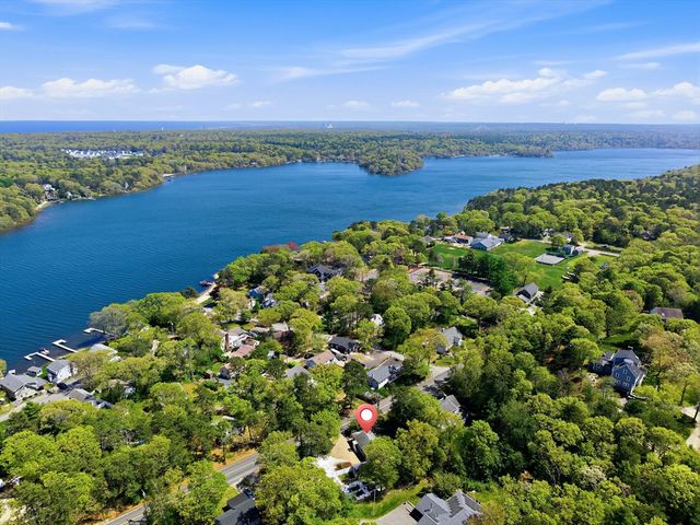 83 Valley Road, Plymouth, MA 02360