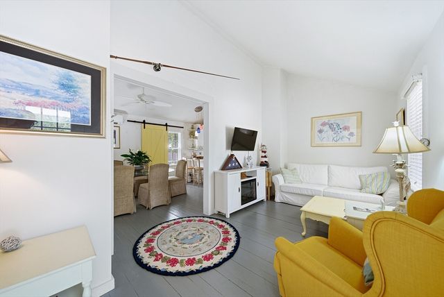 83 Valley Road, Plymouth, MA 02360
