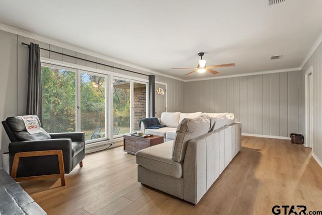 3432 New Copeland Rd, Tyler, TX 75701