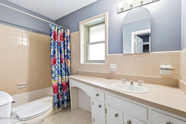 2705 Riedling Dr APT 7, Louisville, KY 40206