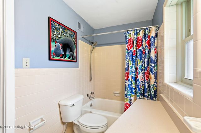 2705 Riedling Dr APT 7, Louisville, KY 40206