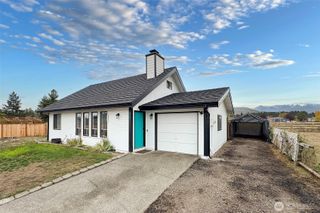 71 W Loma Vista Road, Sequim, WA 98382