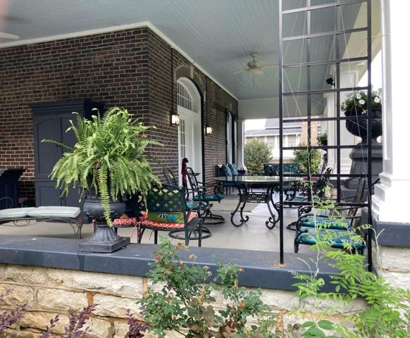 404 Washington St, E, Fayetteville, TN 37334