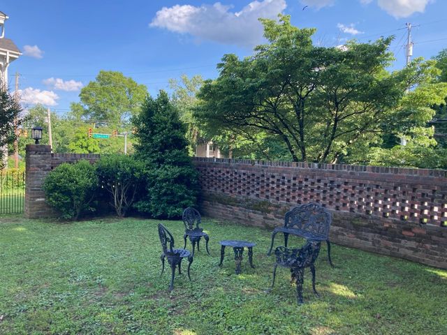 404 Washington St, E, Fayetteville, TN 37334