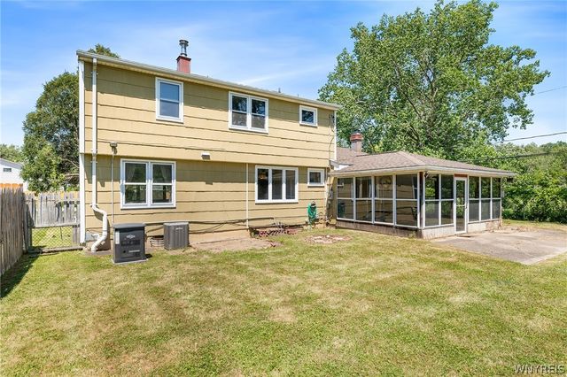 137 Christine Drive, Amherst, NY 14228