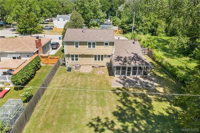137 Christine Drive, Amherst, NY 14228