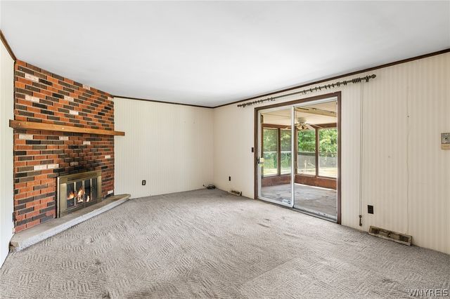 137 Christine Drive, Amherst, NY 14228