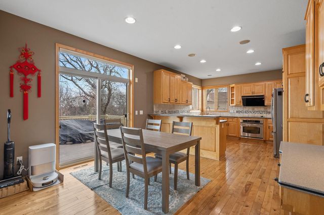 535 Majestic Oaks Court, Eagan, MN 55123