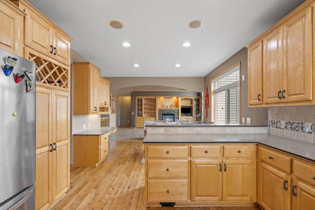 535 Majestic Oaks Court, Eagan, MN 55123