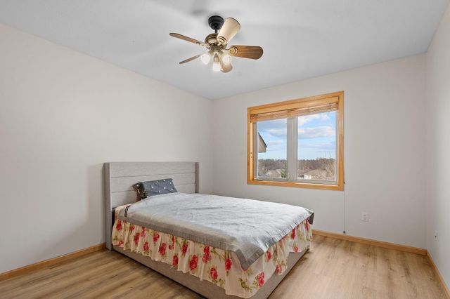 535 Majestic Oaks Court, Eagan, MN 55123