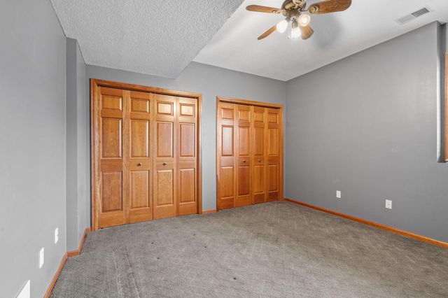 535 Majestic Oaks Court, Eagan, MN 55123