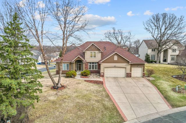 535 Majestic Oaks Court, Eagan, MN 55123