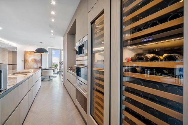 2200 N Ocean Boulevard S606, Fort Lauderdale, FL 33305