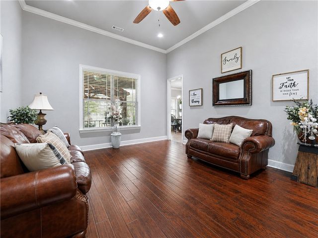 8367 Windsong Lane, Bentonville, AR 72713