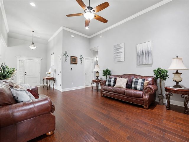 8367 Windsong Lane, Bentonville, AR 72713