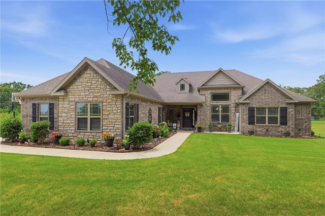 8367 Windsong Lane, Bentonville, AR 72713