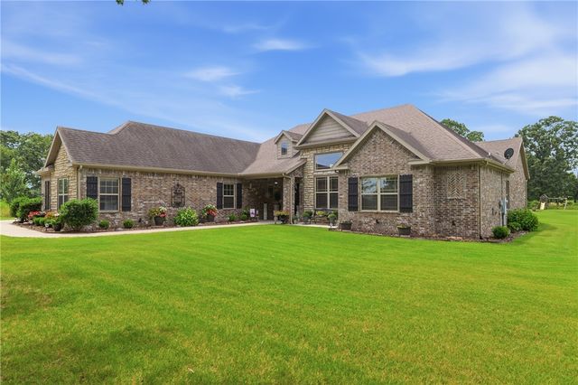 8367 Windsong Lane, Bentonville, AR 72713