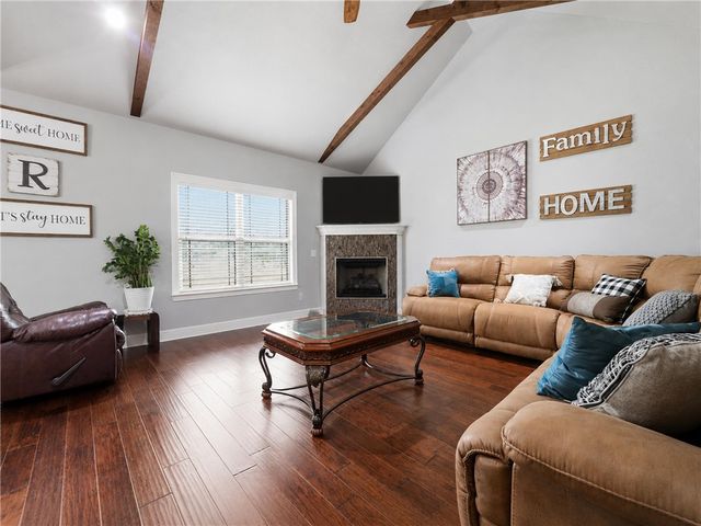 8367 Windsong Lane, Bentonville, AR 72713