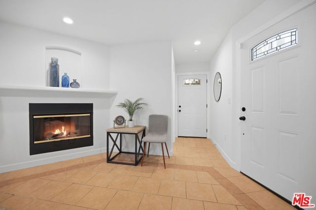 2650 E Dominguez Street, Long Beach, CA 90810