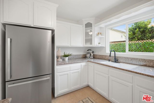 2650 E Dominguez Street, Long Beach, CA 90810