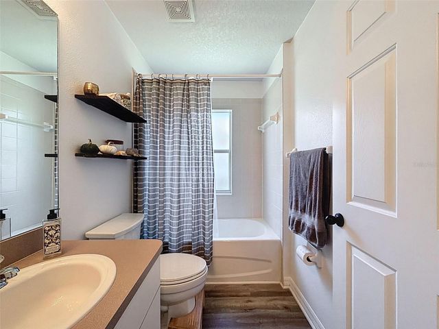 17429 EAGLE TRACE DRIVE, Brooksville, FL 34604