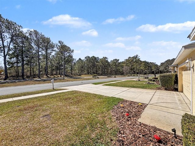 17429 EAGLE TRACE DRIVE, Brooksville, FL 34604