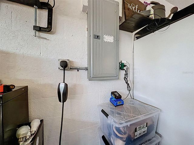 17429 EAGLE TRACE DRIVE, Brooksville, FL 34604