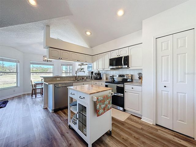 17429 EAGLE TRACE DRIVE, Brooksville, FL 34604