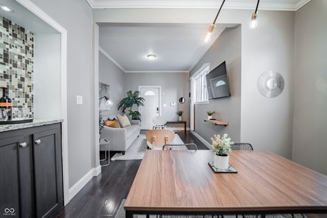 2407 N Capitol Avenue, Indianapolis, IN 46208