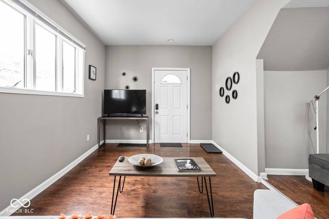 2407 N Capitol Avenue, Indianapolis, IN 46208