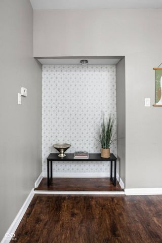 2407 N Capitol Avenue, Indianapolis, IN 46208