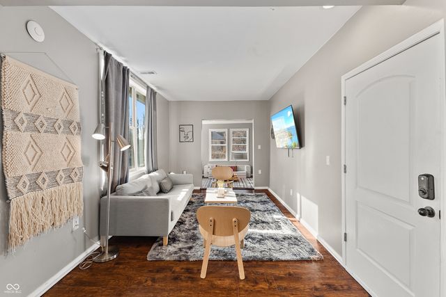 2407 N Capitol Avenue, Indianapolis, IN 46208