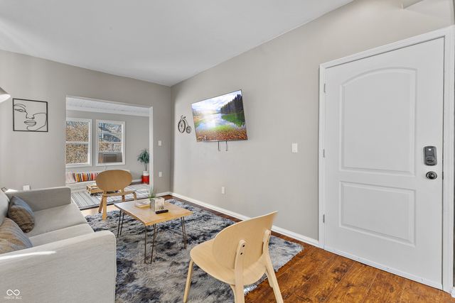 2407 N Capitol Avenue, Indianapolis, IN 46208