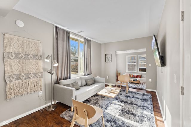 2407 N Capitol Avenue, Indianapolis, IN 46208