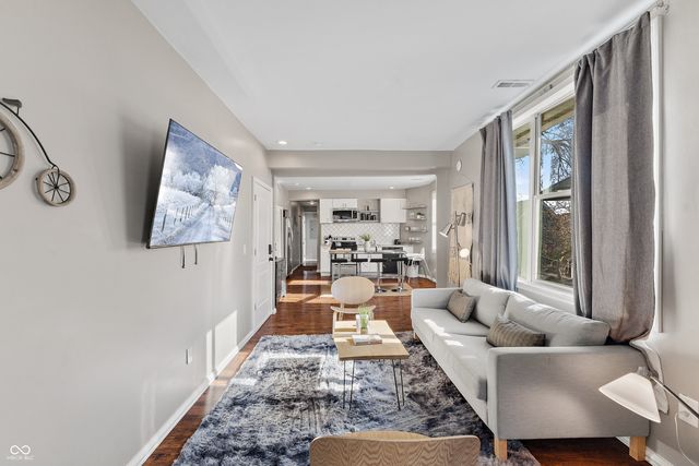 2407 N Capitol Avenue, Indianapolis, IN 46208