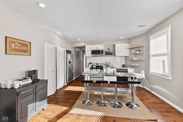 2407 N Capitol Avenue, Indianapolis, IN 46208