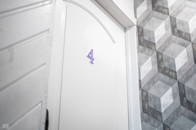 2407 N Capitol Avenue, Indianapolis, IN 46208