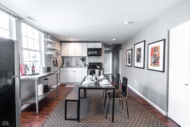 2407 N Capitol Avenue, Indianapolis, IN 46208