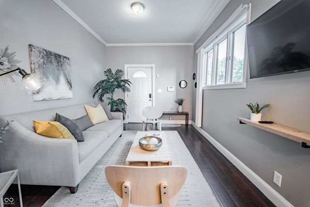 2407 N Capitol Avenue, Indianapolis, IN 46208