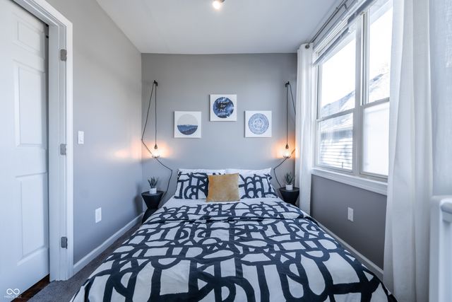 2407 N Capitol Avenue, Indianapolis, IN 46208