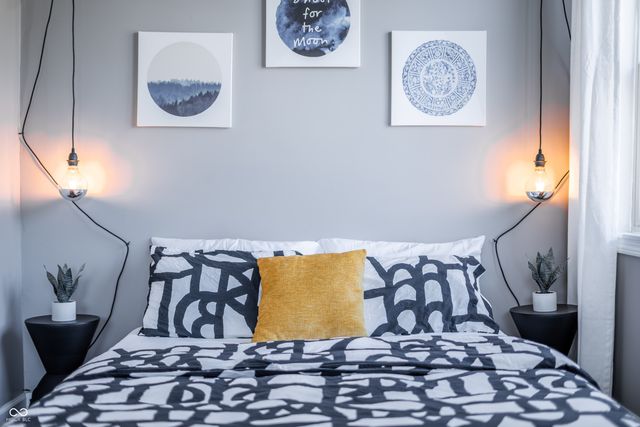 2407 N Capitol Avenue, Indianapolis, IN 46208